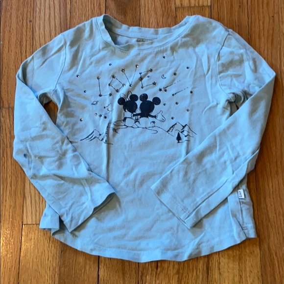 Sold as a set! 5 long sleeve shirts from Gap XS - Picture 4 of 7